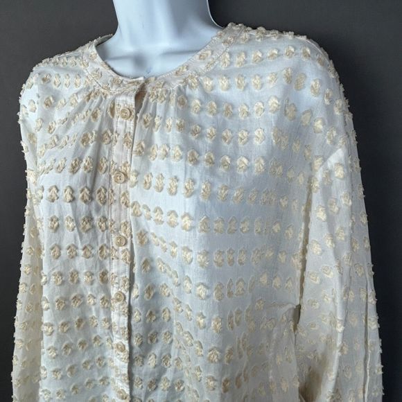 Pilcro Anthropologie Blouse Shirt Cotton Cream Textured Dot Size S NWT - Picture 3 of 14